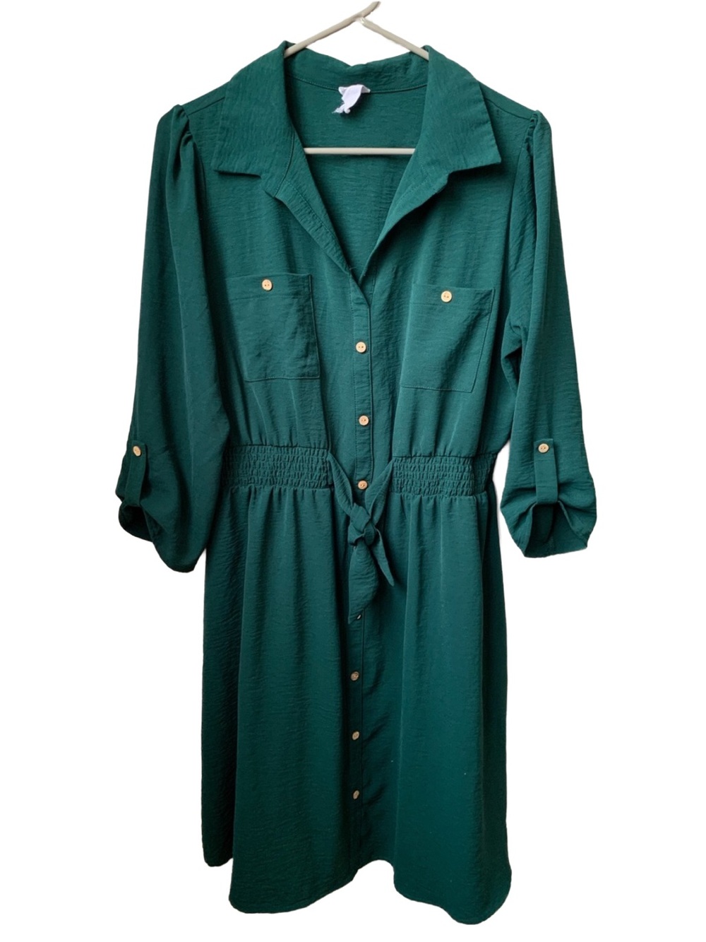 NAÏF Women’s Dark Green Crinkle Roll Tab Sleeve Button Down Midi Dress